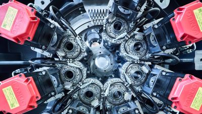 MultiSwiss 8x26, Mehrspindel-Innenraum mit Motoren