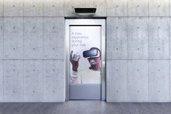 Schindler Aufzüge mit Werbung - und Steckverbindersystem Winsta von Wago