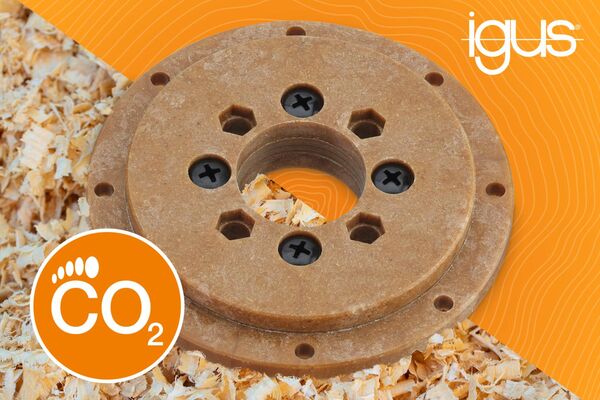 Das neue Igus Drehkranzlager aus WPC punktet nicht nur mit seiner Holzoptik, sondern vor allem mit seinem geringen CO2-Fussabdruck. (Quelle: Igus GmbH)