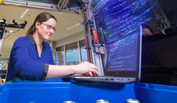 Generative KI im Einsatz in der Industrie - bei Bosch schon Alltag