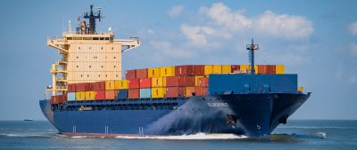 Lieferengpässe: Weniger Containerschiffe mit Ladungen