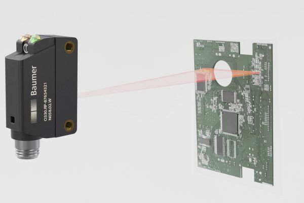Fremdlichtsicher: die optischen Sensoren der neuen Baumer Serie O330.