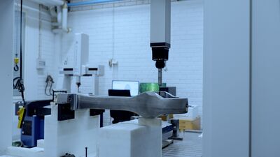 Messvorgang mit der CRYSTA-Apex 122010 3