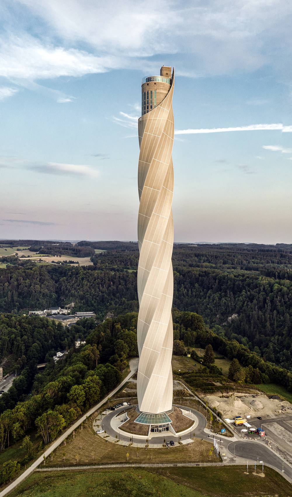 TK Elevator Testturm in Rottweil (Deutschland) TK Elevator Testturm in Rottweil (Deutschland)