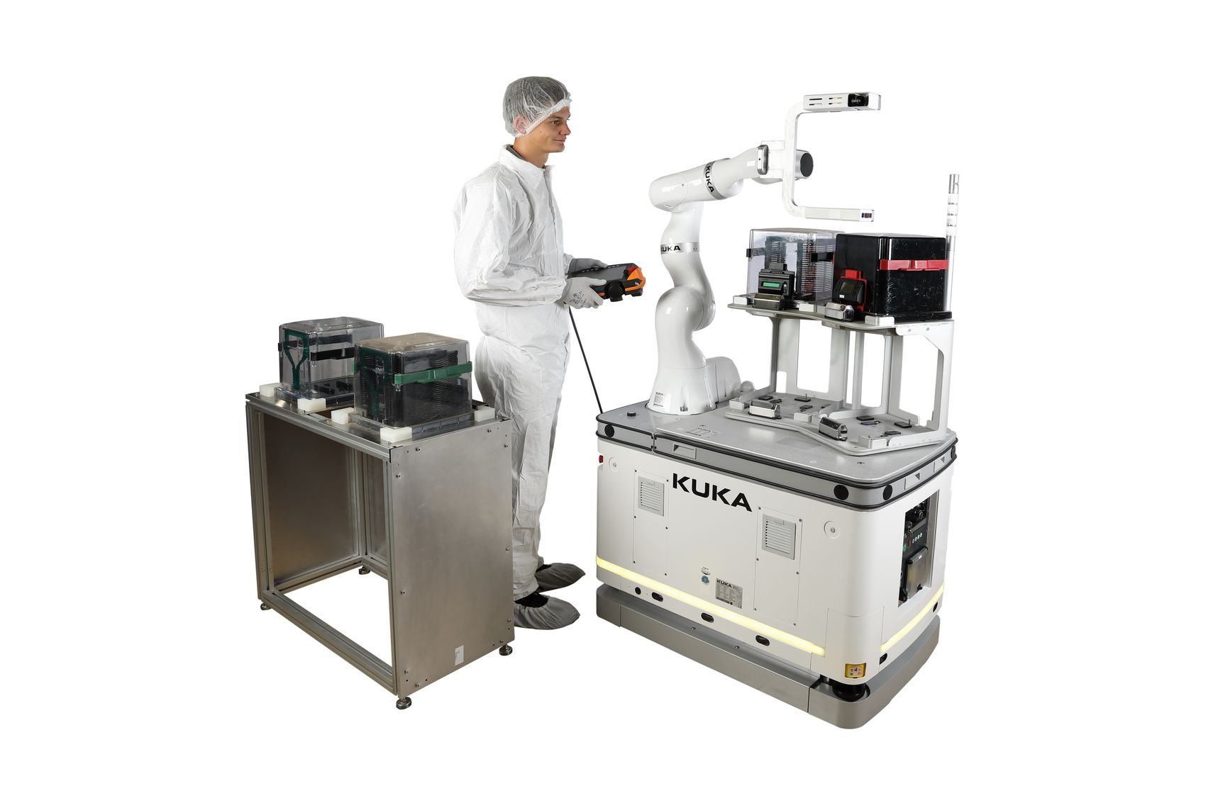 Wafer Handling Solution von Kuka Mit der Wafer Handling Solution hat Kuka einen mobilen Roboter für den Wafer-Transport zwischen den einzelnen Arbeitsstationen entwickelt.