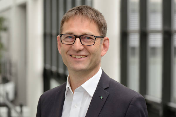 Dr.-Ing. Alexander Olowinsky, Gruppenleiter Mikrofügen am Fraunhofer ILT.