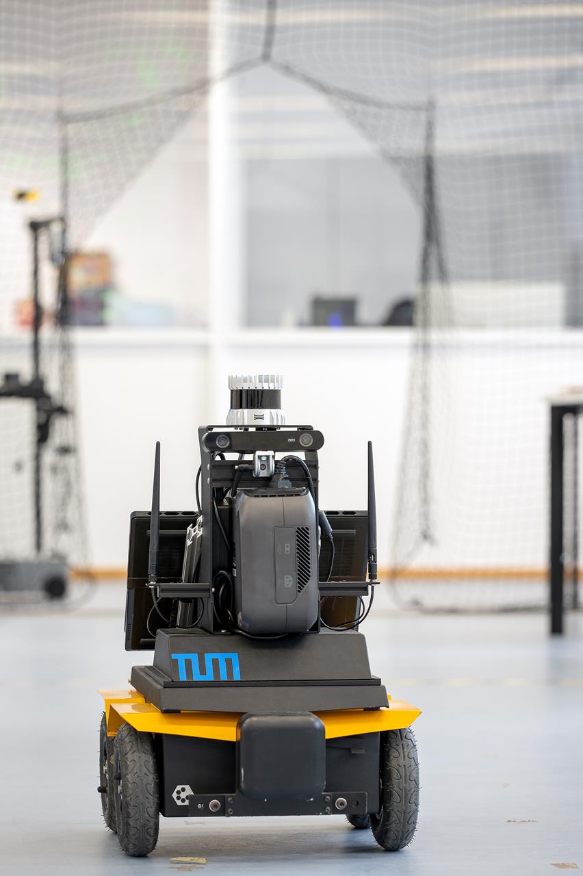 Lidar-Technologie ermöglicht präzise Navigation für Roboter Lidar-Sensor analysiert die Umgebung und erstellt eine 360-Grad-Karte