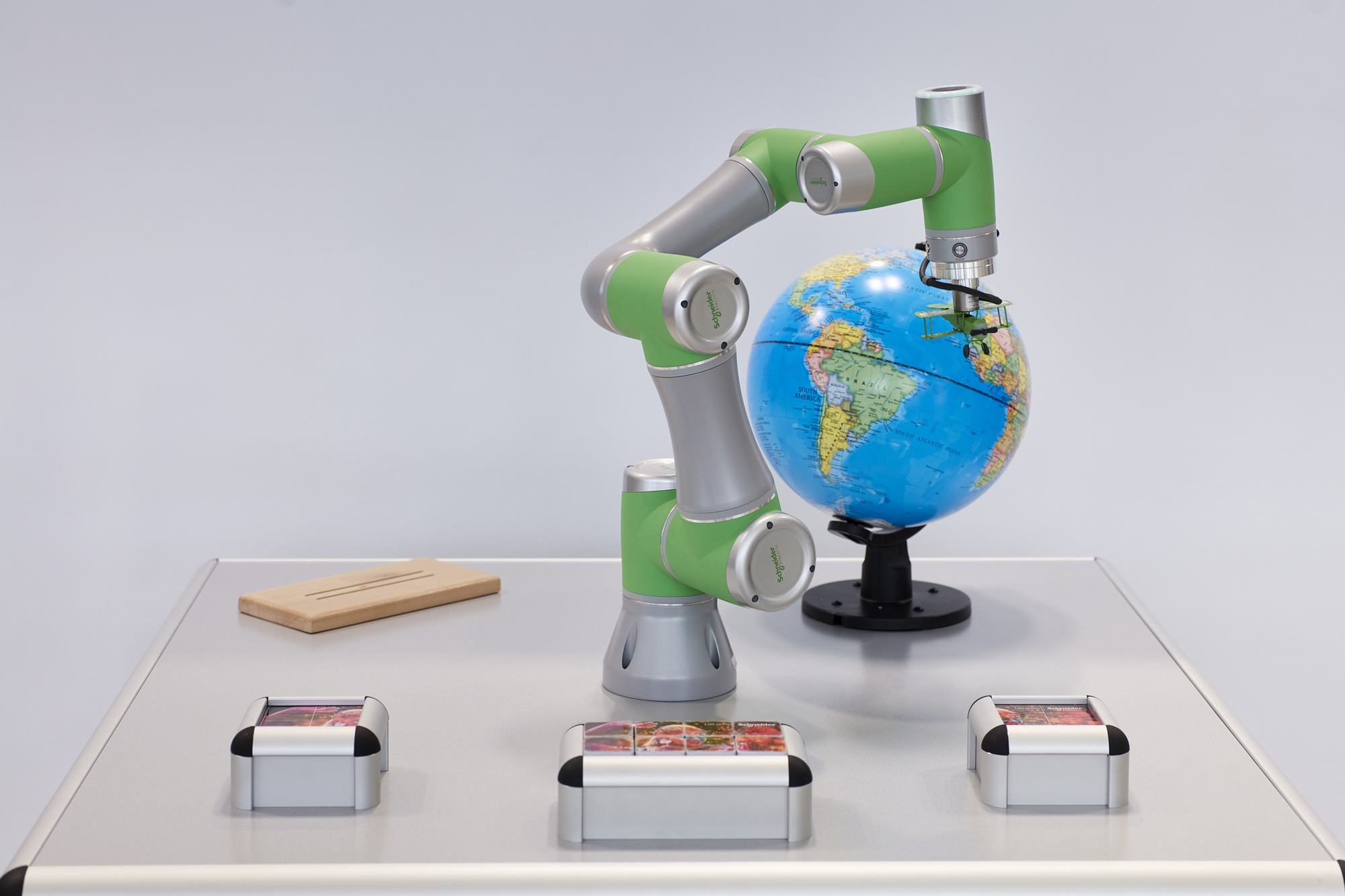 Cobot von Schneider Electric Cobot von Schneider Electric